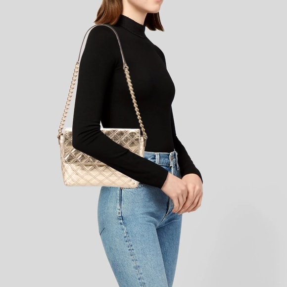 Marc Jacobs Gold Quilted Leather Large Bow Chain Shoulder Bag - Picture 2 of 12